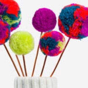 Verloop. NWOT. Set of 6, Fluffy Pom Flowers on 12” Flexible Metal. Spot Clean.